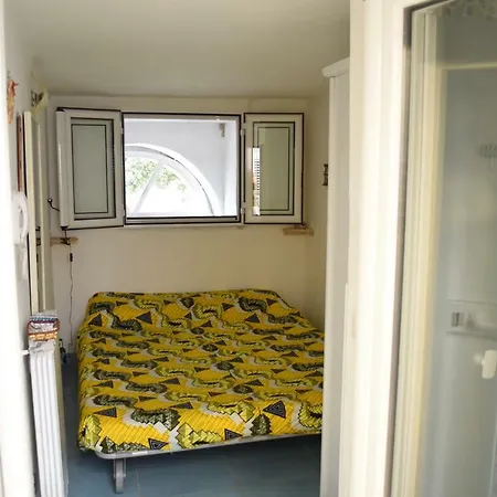 Casa Nisola B&B *